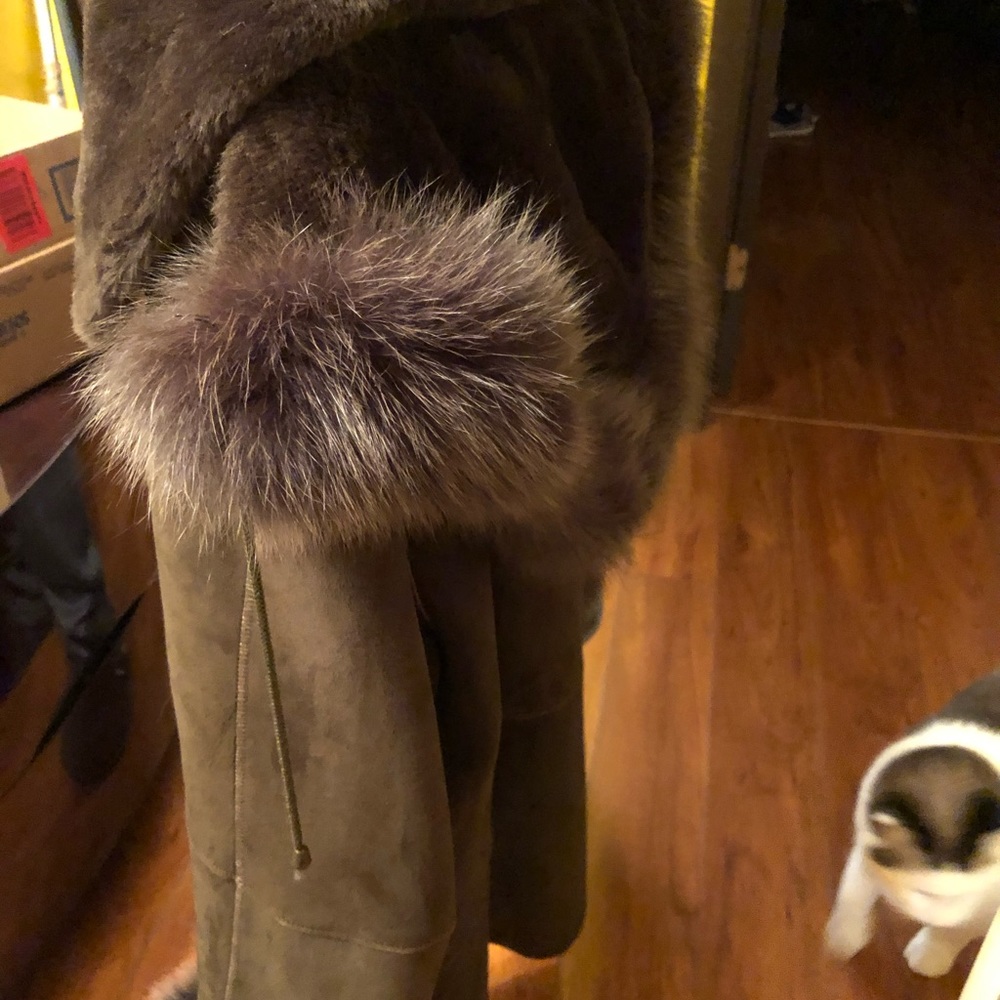 I’m selling warm winter coat.